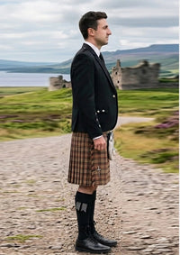 Traditional_Islay_Tartan_5280_Kilt_and_Argyle_Jacket_Kilt_Outfit_right_image