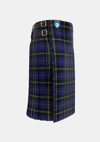 Traditional_Italian_National_tartan_right_image_with_pleated_design_and_adjustable_buckles_for_men