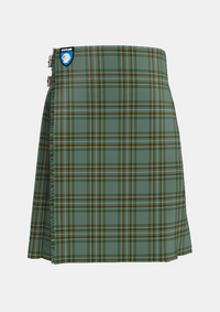 Traditional_Kelly_tartan_front_image_with_pleated_design_and_adjustable_buckles_for_men