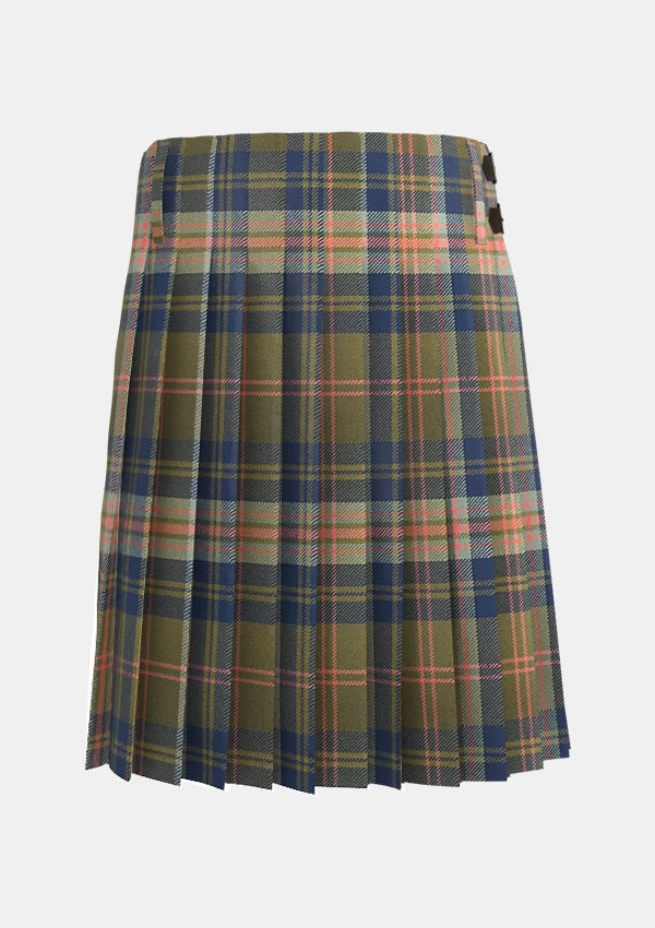 Traditional_King_Charles_tartan_back_image_with_pleated_design_and_adjustable_buckles_for_men