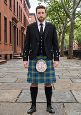Traditional_Laing_Tartan_6096_Kilt_and_Argyle_Jacket_Kilt_Outfit_front_image
