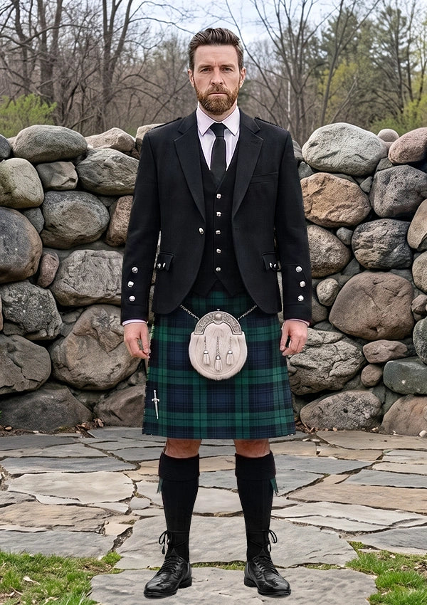 Traditional_Lee_Tartan_5407_Kilt_and_Argyle_Jacket_Kilt_Outfit_front_image