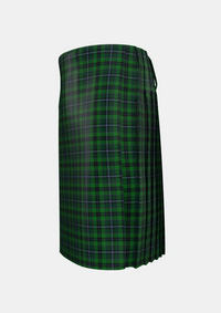 Traditional_Linden_Tartan_5772_kilt_left_image_with_pleated_design_and_adjustable_buckles_for_men