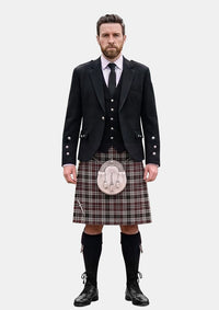 Traditional_Little_Arisaid_Tartan_4137_Kilt_and_Argyle_Jacket_Kilt_Outfits_front_image
