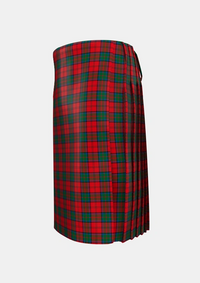 Traditional_MacDuff_4_Tartan_1453_kilt_left_image_with_pleated_design_and_adjustable_buckles_for_men
