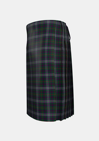 Traditional_MacGlynn_Tartan_6083_kilt_left_image_with_pleated_design_and_adjustable_buckles_for_men
