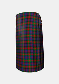 Traditional_MacLagan_of_Glenquiech_Tartan_7813_kilt_left_image_with_pleated_design_and_adjustable_buckles_for_men
