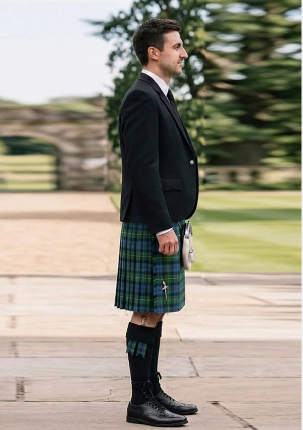 Traditional_MacLeod_of_Skye_Tartan_Kilt_and_Argyle_Jacket_Kilt_Outfit_right_image