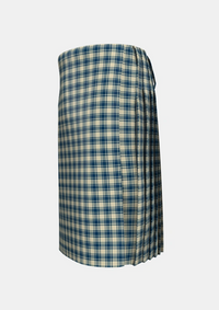 Traditional_MacMugen_Personal_Tartan_2657_kilt_left_image_with_pleated_design_and_adjustable_buckles_for_men