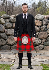 Traditional_MacQuarrie_Modern_Tartan_Kilt_and_Argyle_Jacket_Kilt_Outfit_front_image