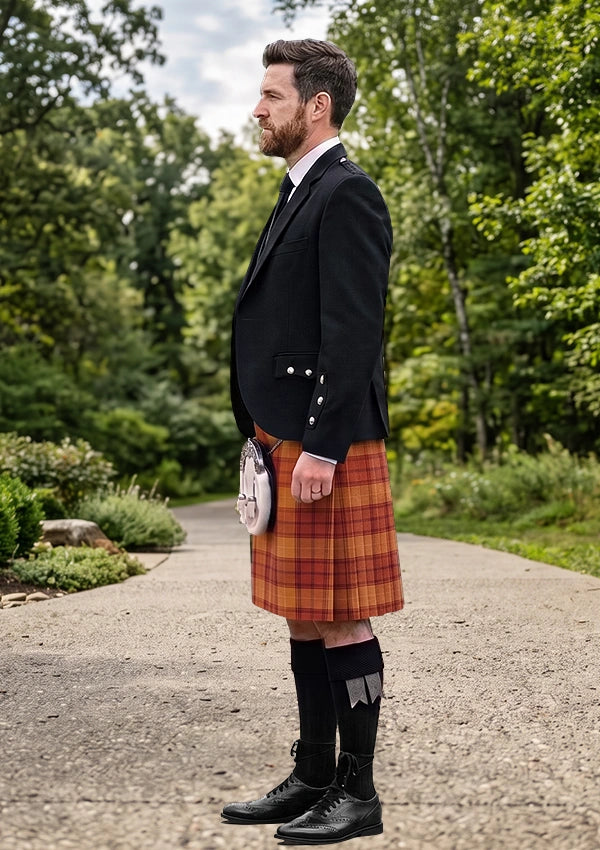Traditional_Macallan_The_Tartan_5837_Kilt_and_Argyle_Jacket_Kilt_Outfit_left_image