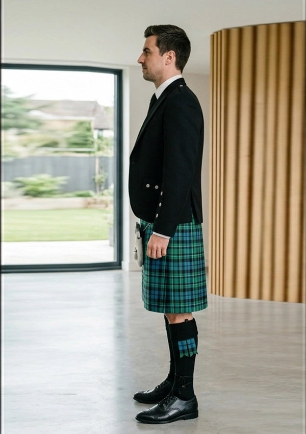 Traditional_Maccallum_tartan_767_Kilt_and_Argyle_Jacket_Kilt_Outfit_left_image