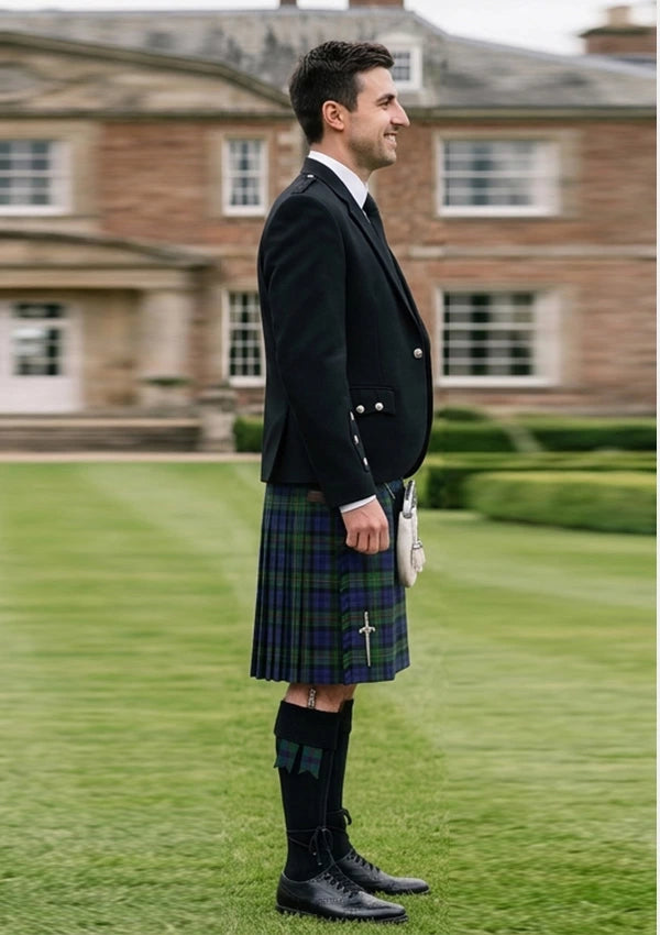 Traditional_Macewan_tartan_1587_Kilt_and_Argyle_Jacket_Kilt_Outfit_right_image