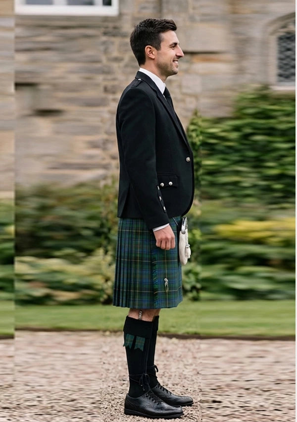 Traditional_Macinnes_tartan_1464_Kilt_and_Argyle_Jacket_Kilt_Outfit_right_image
