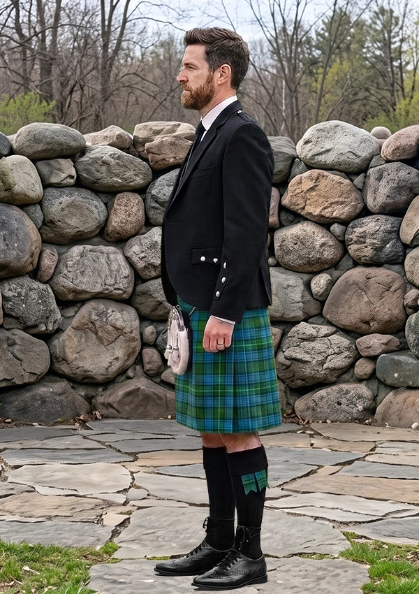 Traditional_Mack_Original_Tartan_6209_Kilt_and_Argyle_Jacket_Kilt_Outfit_left_image