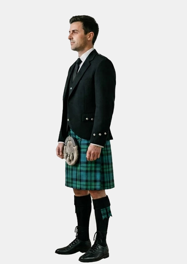 Traditional_Mackay_Ancient_Tartan_Kilt_and_Argyle_Jacket_Kilt_Outfits_left_image
