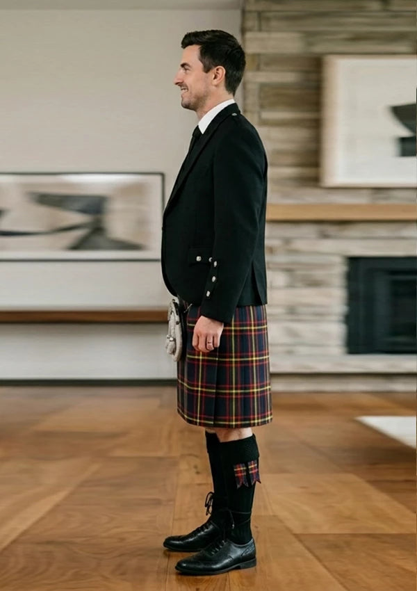 Traditional_Maclain_of_lochbuie_hunting_tartan_Kilt_and_Argyle_Jacket_Kilt_Outfit_left_image