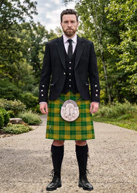 Traditional_Meredith_of_Wales_Tartan_6167_Kilt_and_Argyle_Jacket_Kilt_Outfit_front_image