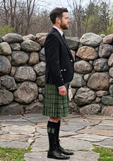Traditional_Michigan_Tartan_Kilt_and_Argyle_Jacket_Kilt_Outfit_right_image