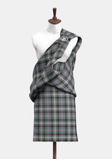 Traditional_Midnight_Thistle_Tartan_7499_Great_Kilt_front_image