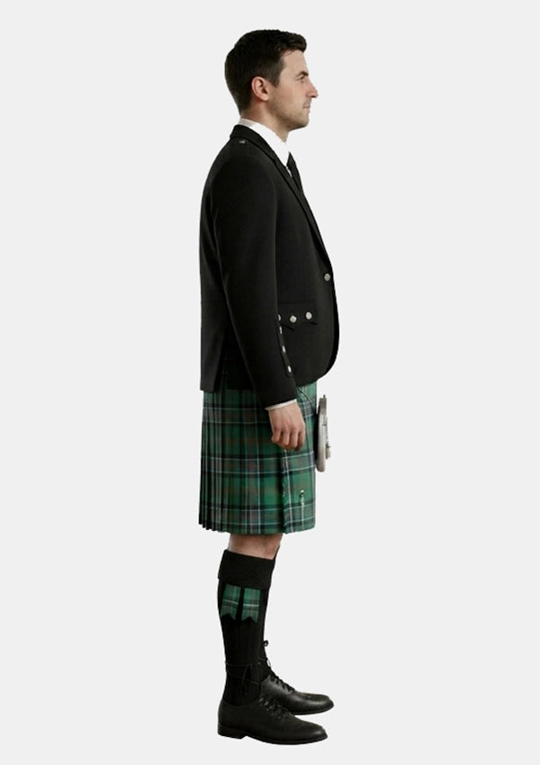 Traditional_Munro_tartan_Kilt_and_Argyle_Jacket_Kilt_Outfits_right_image