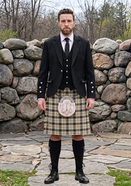 Traditional_New_Forest_Winter_Tartan_Kilt_and_Argyle_Jacket_Kilt_Outfit_front_image
