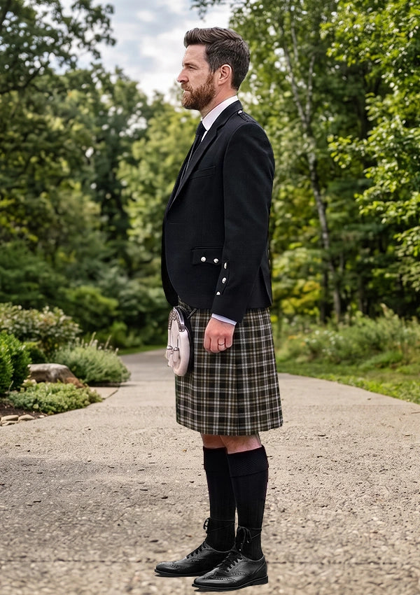 Traditional_Newcastle_Tartan_3984_Kilt_and_Argyle_Jacket_Kilt_Outfit_left_image