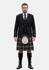 Traditional_Nike_Golf_Dark_Tartan_10569_Kilt_and_Argyle_Jacket_Kilt_Outfits_front_image