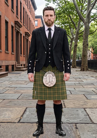 Traditional_O_Farrell_Tartan_1875_Kilt_and_Argyle_Jacket_Kilt_Outfit_front_image