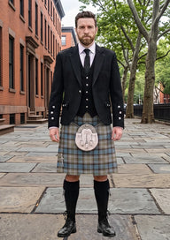 Traditional_O_Rourke_Tartan_6755_Kilt_and_Argyle_Jacket_Kilt_Outfit_front_image