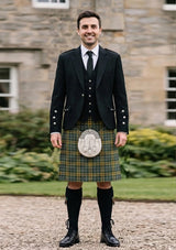 Traditional_O_neill_tartan_2663_Kilt_and_Argyle_Jacket_Kilt_Outfit_front_image