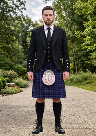 Traditional_Oban_Tartan_5529_Kilt_and_Argyle_Jacket_Kilt_Outfit_front_image