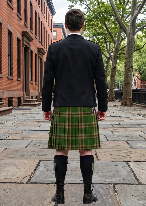 Traditional_Pettigrew_J_Family_Tartan_Kilt_and_Argyle_Jacket_Kilt_Outfit_back_image