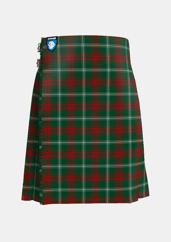 Traditional_Prince_of_Wales_tartan_front_image_with_pleated_design_and_adjustable_buckles_for_men