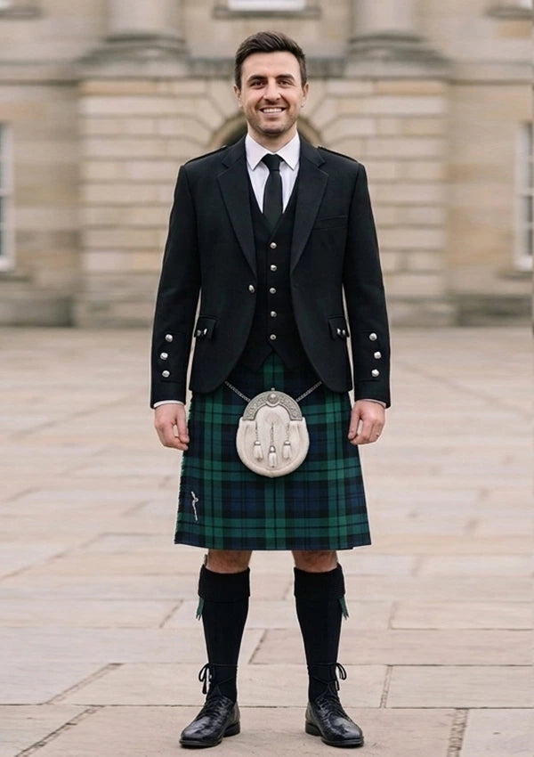 Traditional_Pringle_Tartan_2816_Kilt_and_Argyle_Jacket_Kilt_Outfit_front_image