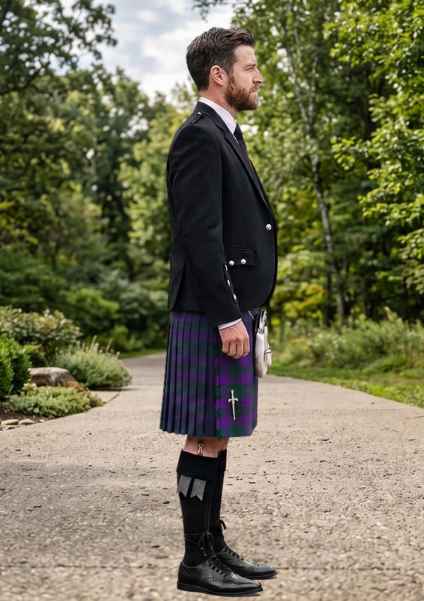 Traditional_Rae_Tartan_100_Kilt_and_Argyle_Jacket_Kilt_Outfit_right_image