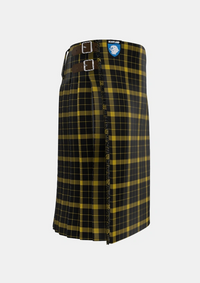 Traditional_Raeburn_Tartan_1275_kilt_right_image_with_pleated_design_and_adjustable_buckles_for_men