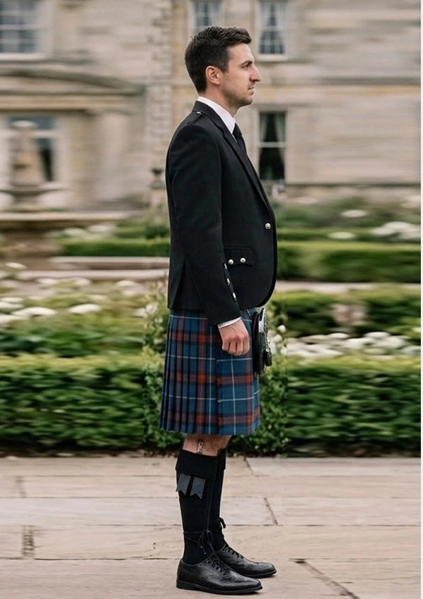 Traditional_Reese_Tartan_6915_Kilt_and_Argyle_Jacket_Kilt_Outfit_right_image