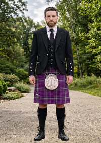Traditional_Regan_Tartan_4020_Kilt_and_Argyle_Jacket_Kilt_Outfit_front_image