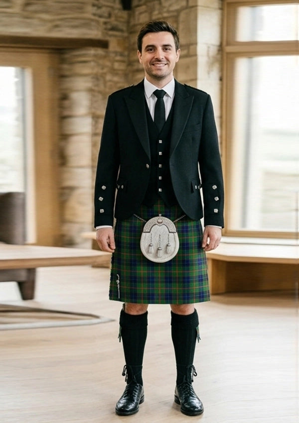 Traditional_Reid_tartan_2066_Kilt_and_Argyle_Jacket_Kilt_Outfit_front_image