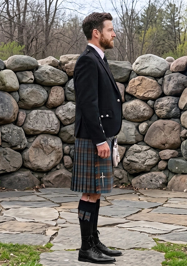 Traditional_Renton_Tartan_7192_Kilt_and_Argyle_Jacket_Kilt_Outfit_right_image
