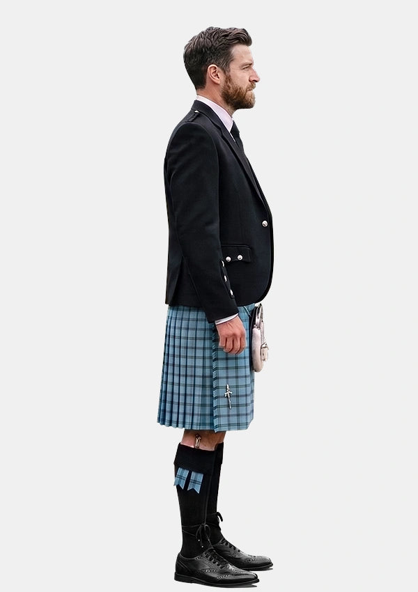 Traditional_Richard_Moriarty_Tartan_Kilt_and_Argyle_Jacket_Kilt_Outfits_right_image