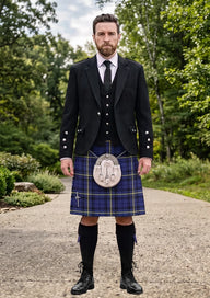 Traditional_Shalom_Tartan_7647_Kilt_and_Argyle_Jacket_Kilt_Outfit_front_image