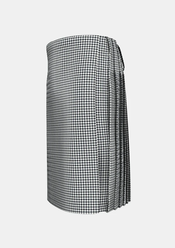 Traditional_Shepherd_tartan_left_image_with_pleated_design_and_adjustable_buckles_for_men