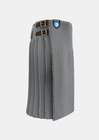 Traditional_Shepherd_tartan_right_image_with_pleated_design_and_adjustable_buckles_for_men