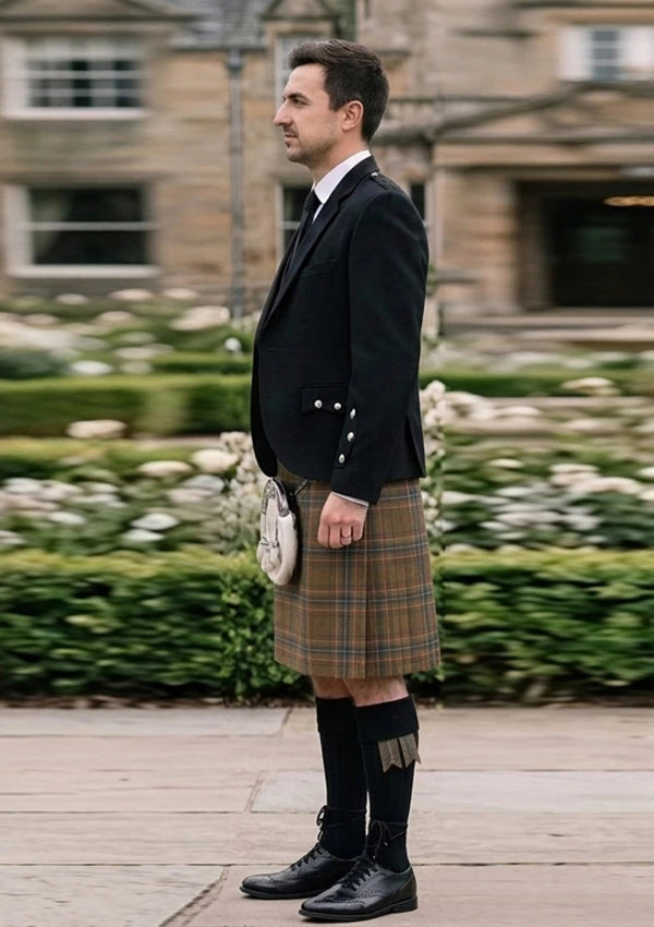 Traditional_Spencer_Tartan_5315_Kilt_and_Argyle_Jacket_Kilt_Outfit_left_image