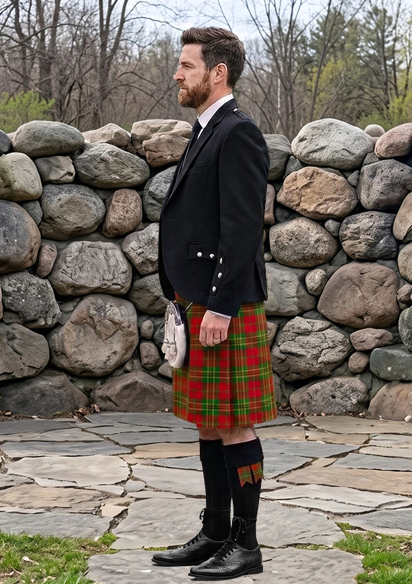 Traditional_Spice_Apple_Tartan_5314_Kilt_and_Argyle_Jacket_Kilt_Outfit_left_image