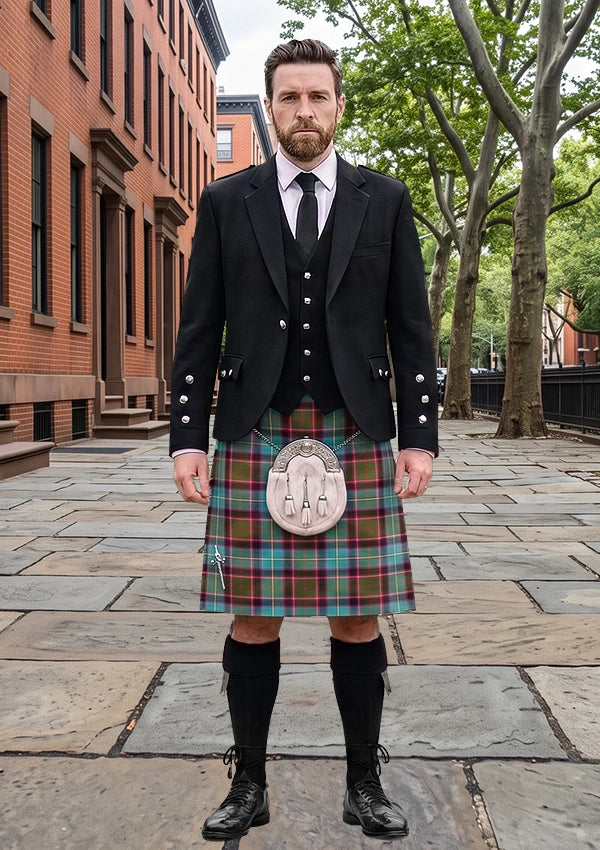 Traditional_Stirling_Bannockburn_Tartan_Kilt_and_Argyle_Jacket_Kilt_Outfit_front_image