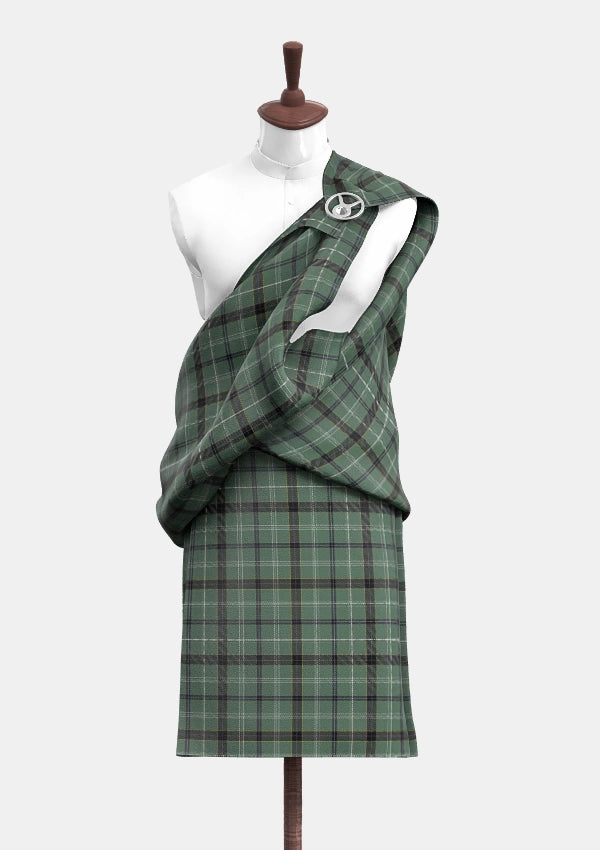 Traditional_Stirling_Castle_Tartan_14820_Great_Kilt_front_image