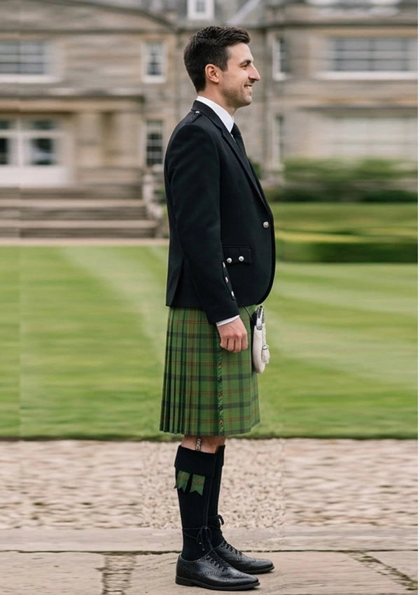 Traditional_Strachan_Hunting_tartan_13033_Kilt_and_Argyle_Jacket_Kilt_Outfit_right_image